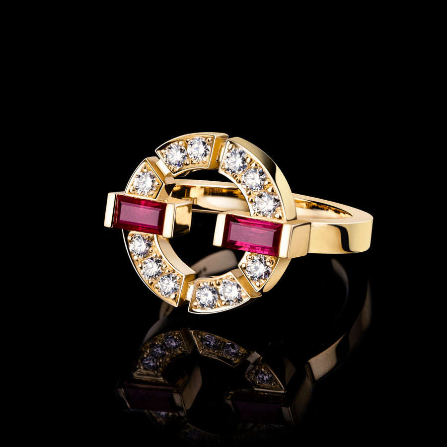 Regina diamond and ruby single link ring in 18ct yellow gold by Stefano Canturi