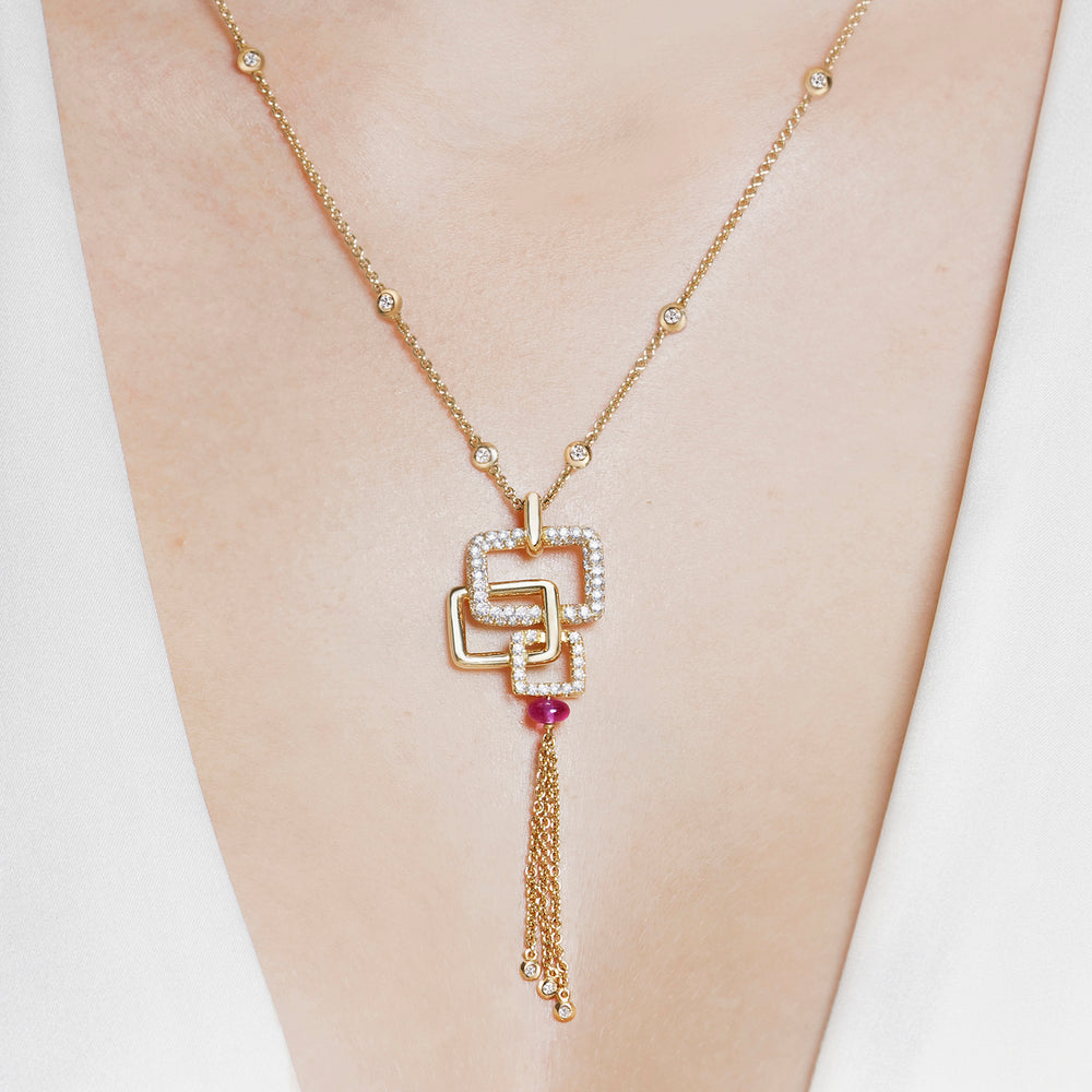Affinity 3 Link diamond and rubellite bead neckpiece in yellow gold by Stefano Canturi Affinity 3 Link diamond and rubellite bead neckpiece in yellow gold by Stefano Canturi