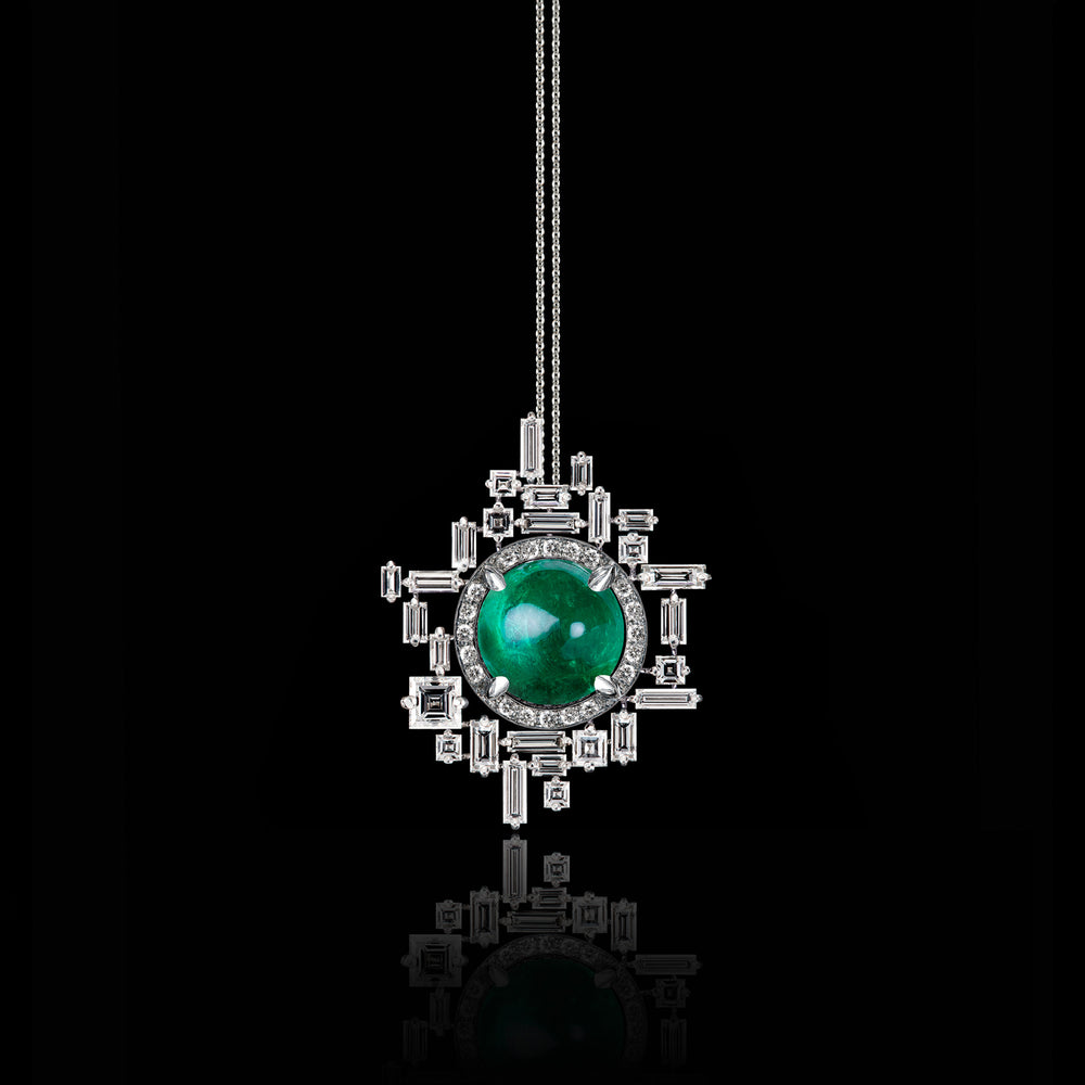 Stella diamond and Zambian green emerald necklace set in 18ct white gold Stella diamond and Zambian green emerald necklace set in 18ct white gold