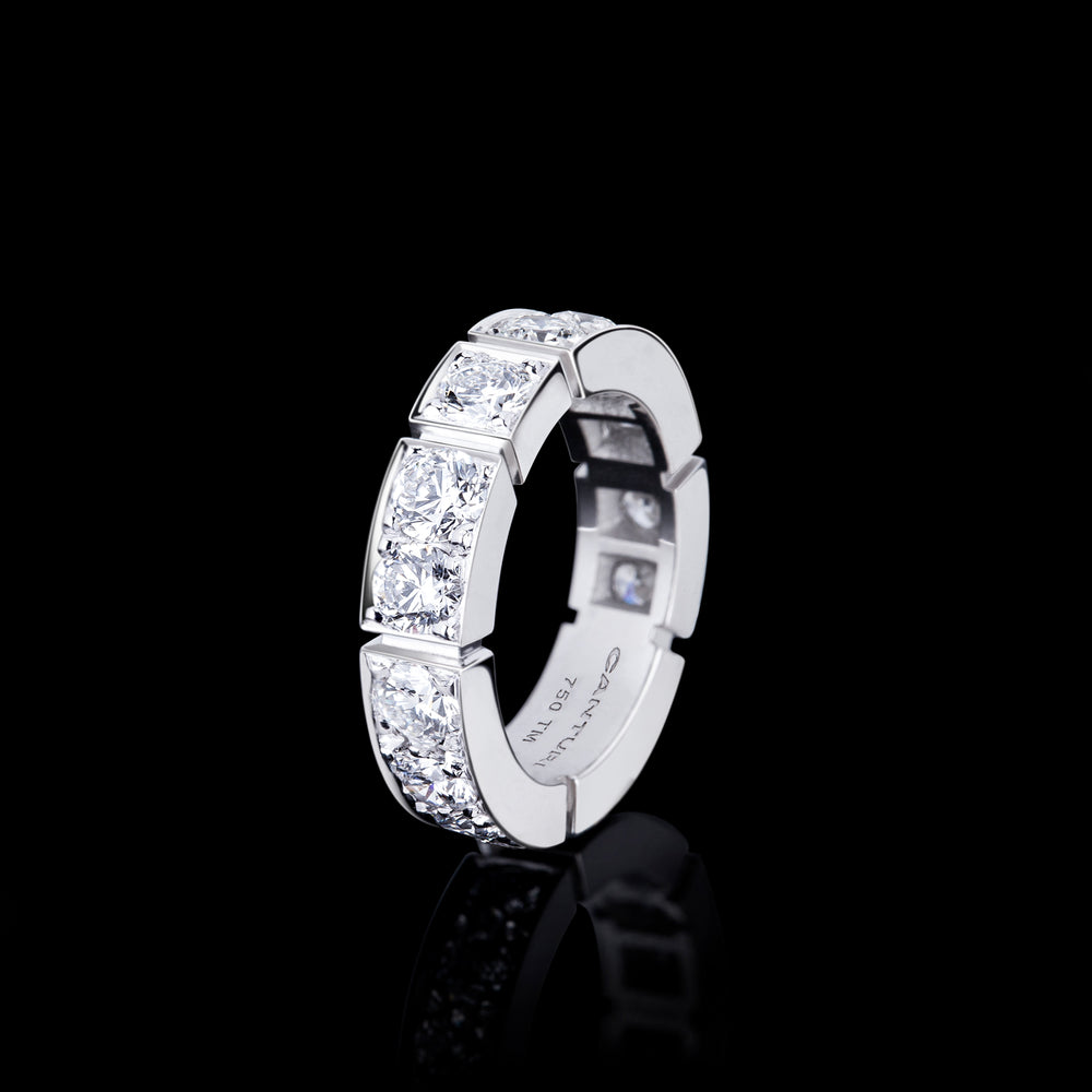 Regina 5mm diamond ring in 18ct white gold by Stefano Canturi Regina 5mm diamond ring in 18ct white gold by Stefano Canturi