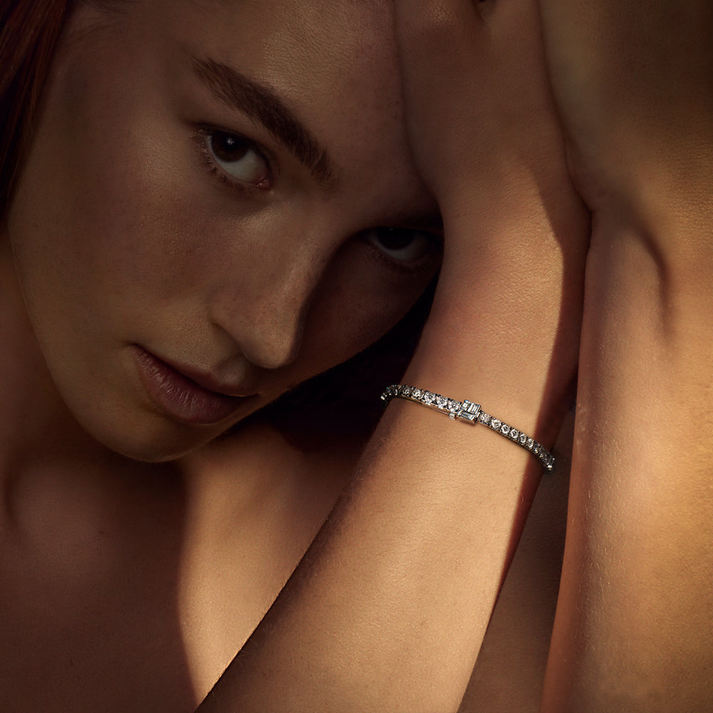Cubism diamond Line bracelet in 18ct white gold by Stefano Canturi Cubism diamond Line bracelet in 18ct white gold by Stefano Canturi