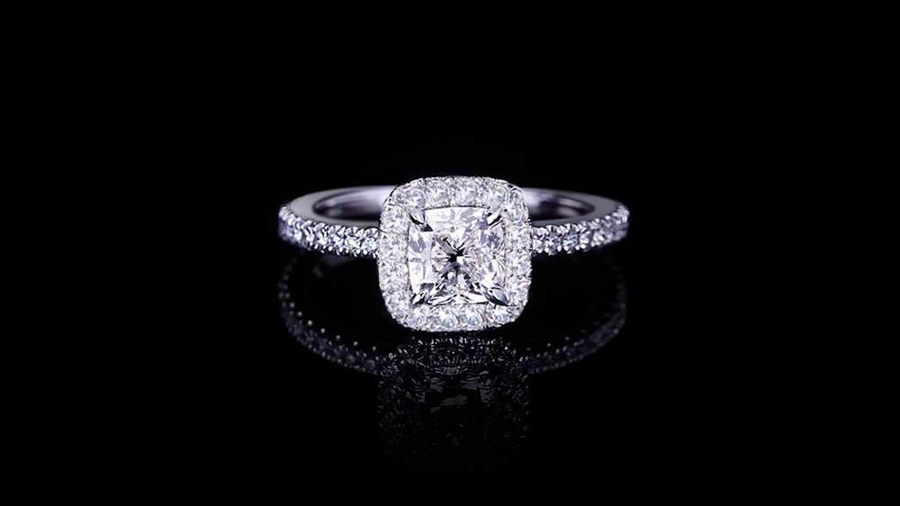 Renaissance single halo 1.03ct Cushion Diamond Engagement Ring in 18ct white gold by Stefano Canturi Renaissance single halo 1.03ct Cushion Diamond Engagement Ring in 18ct white gold by Stefano Canturi