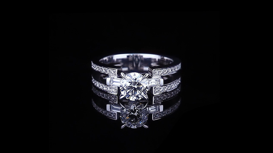 Metropolis 1.00ct Round diamond engagement ring in 18ct white gold by Stefano Canturi