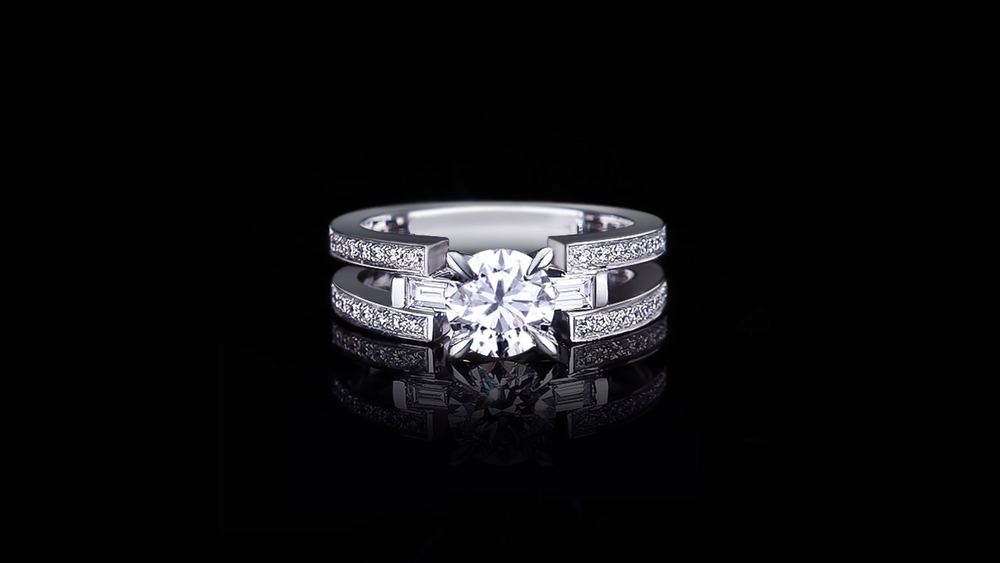 Metropolis 1.01ct Round diamond engagement ring in 18ct white gold by Stefano Canturi Metropolis 1.01ct Round diamond engagement ring in 18ct white gold by Stefano Canturi