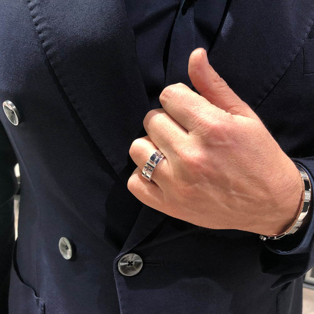 Cubism 7mm plain ring in 18ct white gold by Stefano Canturi Cubism 7mm plain ring in 18ct white gold by Stefano Canturi