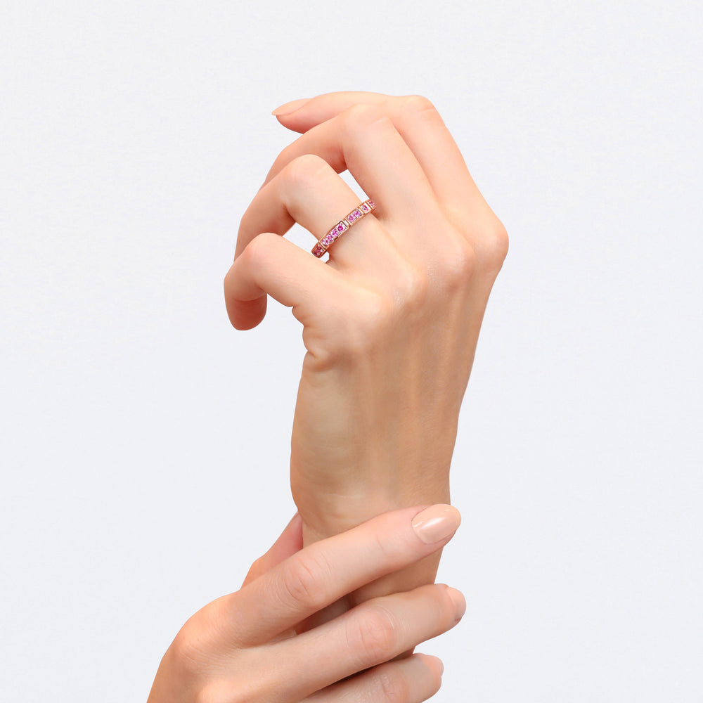 Regina Pink Sapphire Ring in 18ct Pink Gold by Stefano Canturi Regina Pink Sapphire Ring in 18ct Pink Gold by Stefano Canturi