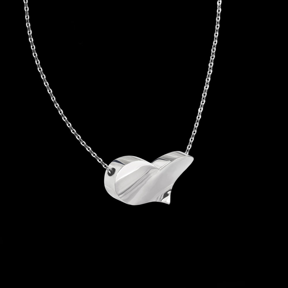 Odyssey Heart pendant necklace set in 18ct white gold by Stefano Canturi Odyssey Heart pendant necklace set in 18ct white gold by Stefano Canturi