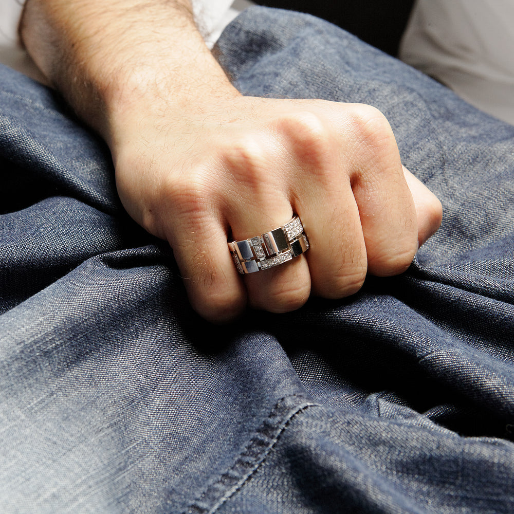 Cubism Pavé 11mm diamond ring in 18ct white gold by Stefano Canturi Cubism Pavé 11mm diamond ring in 18ct white gold by Stefano Canturi