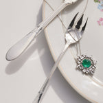 Stella diamond and Zambian green emerald necklace set in 18ct white gold