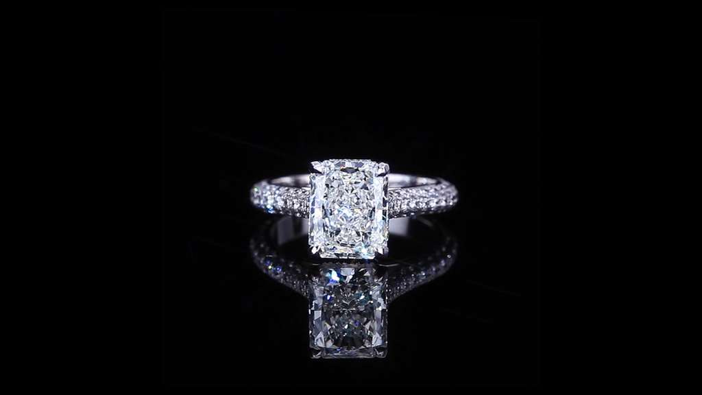 Venus 3.03ct Radiant diamond ring in 18ct white gold by Stefano Canturi