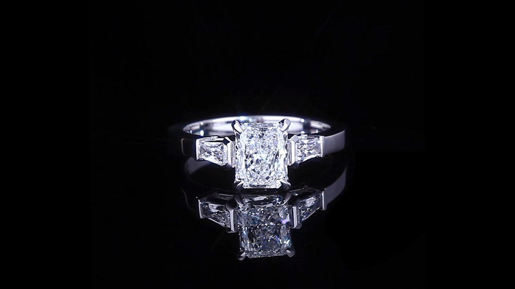 Upswept 1.51ct Radiant cut diamond engagement ring in 18ct white gold by Stefano Canturi