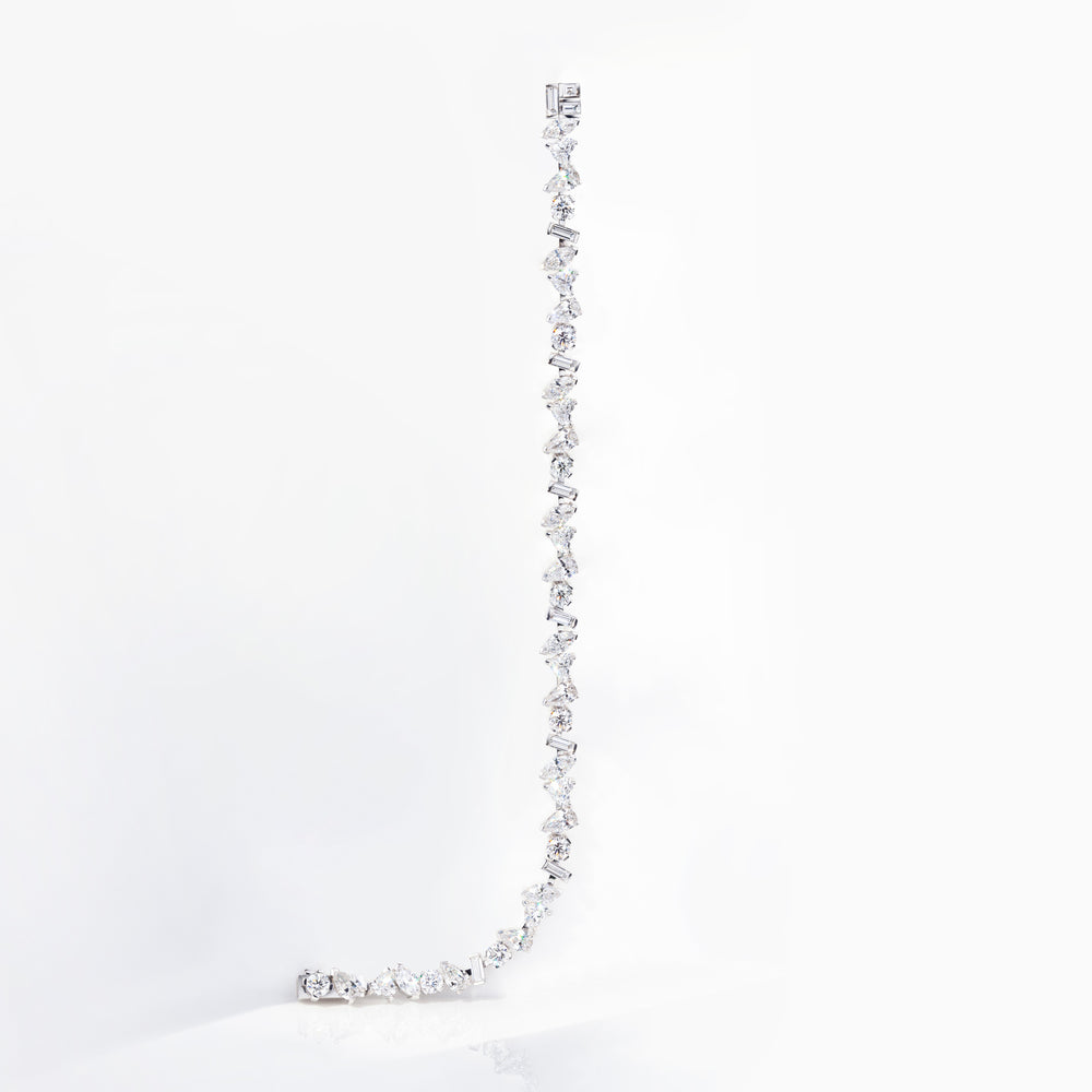Primavera diamond Line bracelet by Stefano Canturi