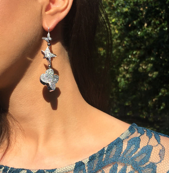 Odyssey 3 drop diamond earrings in 18ct white gold by Stefano Canturi