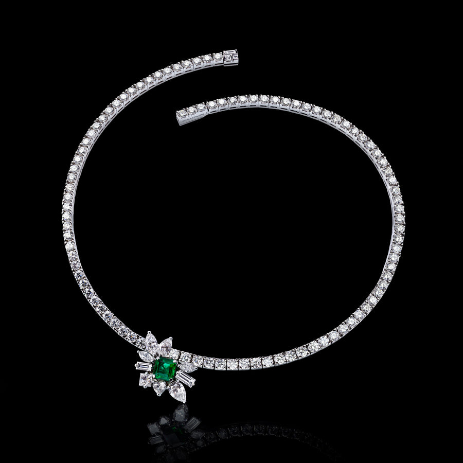 Primavera diamond and Zambian green emerald necklace by Stefano Canturi